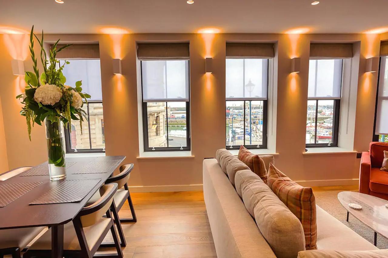 Sohot Stays The Royal Suite Harbour Views Sleeps 4 แรมส์เกท ภายนอก รูปภาพ
